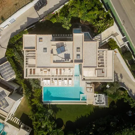 Marielle, Nueva Andalucia, Marbella